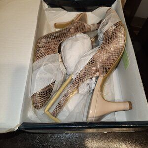 KAREN SCOTT Glenna Slingback Sz 9.5M